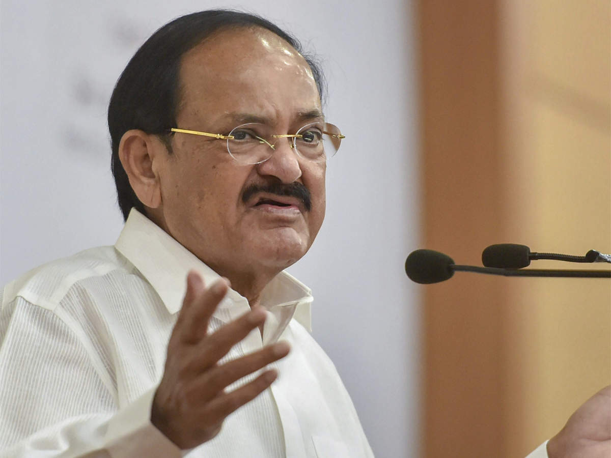 Strong and vibrant democracy cannot survive without a free and fearless Press: Vice President