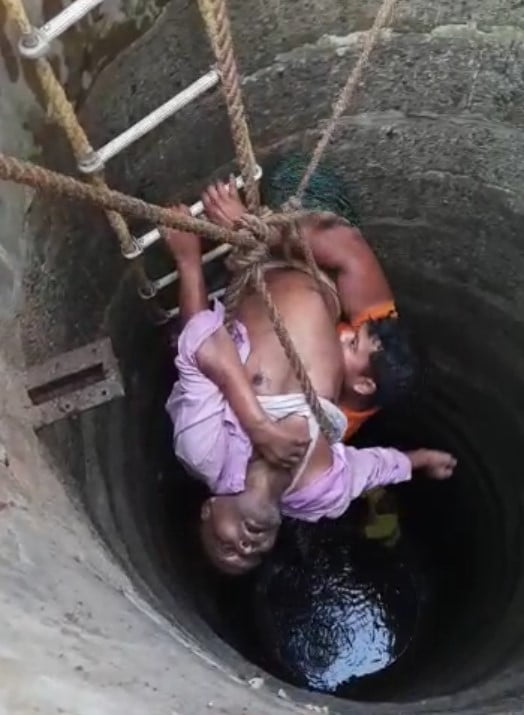 Old man rescued from well in Jeypore