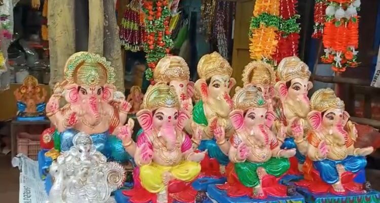 Covid-19 ruins Puja vibes 