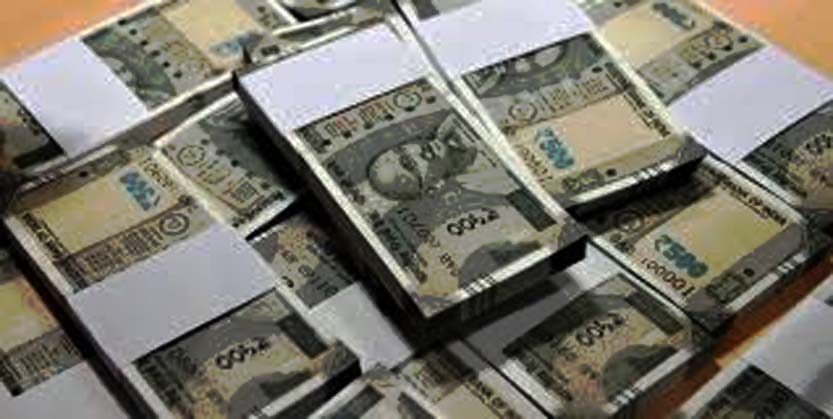 ୩୦ ଲକ୍ଷ ଟଙ୍କା ସହ ଯୁବକ ଅଟକ