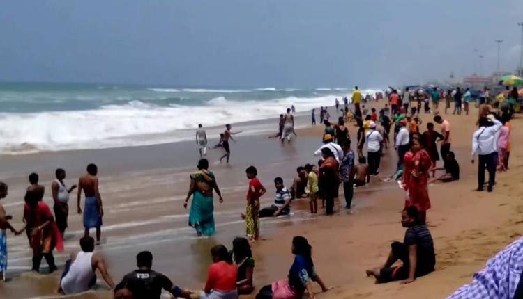 ପୁରୀରେ ପର୍ଯ୍ୟଟକଙ୍କ ସୁରକ୍ଷା ଚିନ୍ତା, ଜାରିହେଲା ‘ଟୁରିଷ୍ଟ ହେଲ୍ପଲାଇନ’