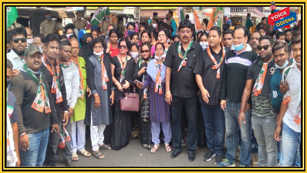 ଆନ୍ତର୍ଜାତିକ ମହିଳା ଦିବସକୁ କଳାଦିବସ ଭାବେ ପାଳନ କଲା କଟକ ଜିଲ୍ଲା ମହିଳା କଂଗ୍ରେସ