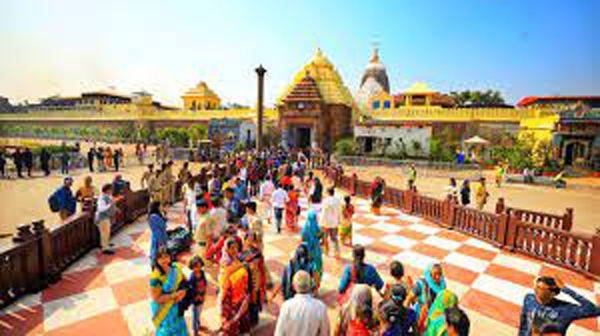 ଶ୍ରୀମନ୍ଦିରରେ ଜମୁଛି ଭକ୍ତଙ୍କ ଭିଡ଼, ରେକର୍ଡ ଦାନ ସଂଗ୍ରହ