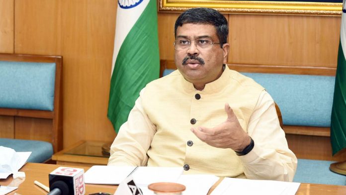 ଧର୍ମେନ୍ଦ୍ରଙ୍କ ଗେମପ୍ଲାନ ବିଷୟରେ ଜାଣିଲେ ହେବେ ଚକିତ