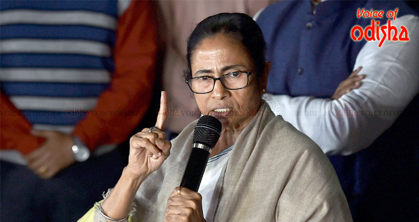  ପଶ୍ଚିମବଙ୍ଗରେ ରହିବାକୁ ହେଲେ ବଙ୍ଗଳା କହିବା ବାଧ୍ୟ : ମମତା