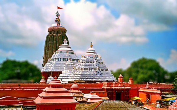  ଶ୍ରୀମନ୍ଦିର ଗର୍ଭଗୃହରେ ଖସିଲା ପ୍ଳାଷ୍ଟର