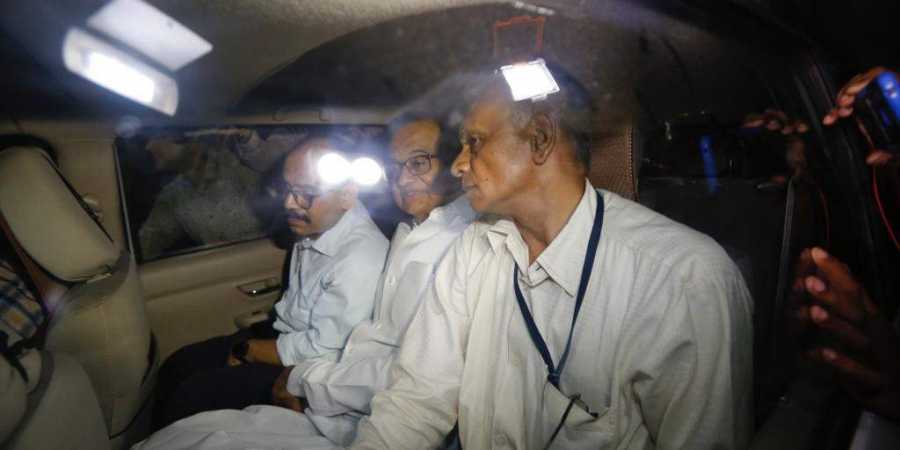 କୋର୍ଟରେ ହାଜର ହେଲେ ଚିଦାମ୍ବରମ