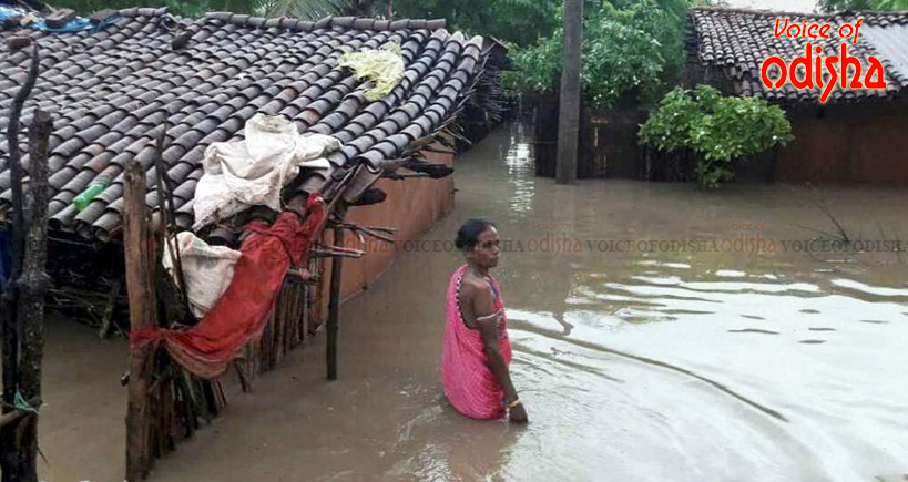 ଅତି ପ୍ରବଳ ବର୍ଷାରୁ ଜନଜୀବନ ଠପ୍