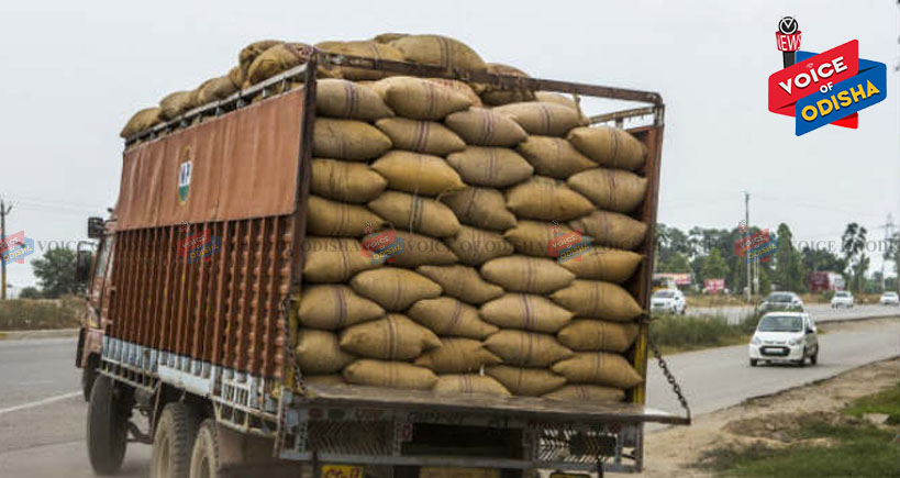 ଟ୍ରକ ଉପରେ ୫୮ ହଜାର ୪୦ ଟଙ୍କାର ଚାଲାଣ 