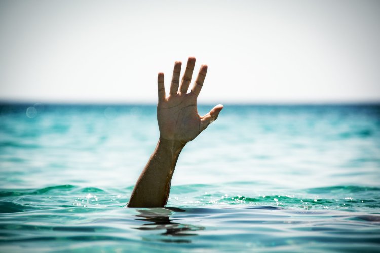 3 students missing after they took bath in Devi river, 1 rescued