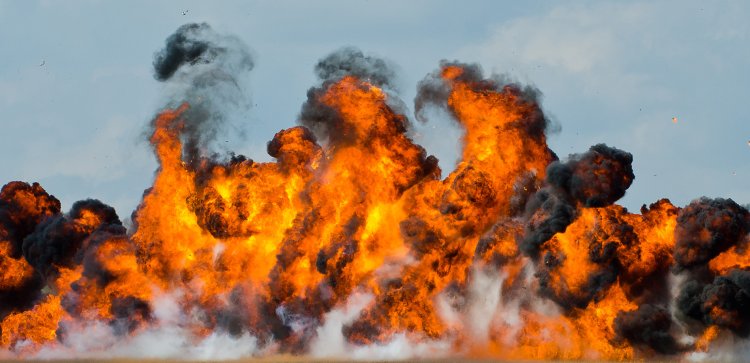 ବାଣ ତିଆରି କଲା ବେଳେ ବିସ୍ଫୋରଣ, ଯୁବକ ମୃତ