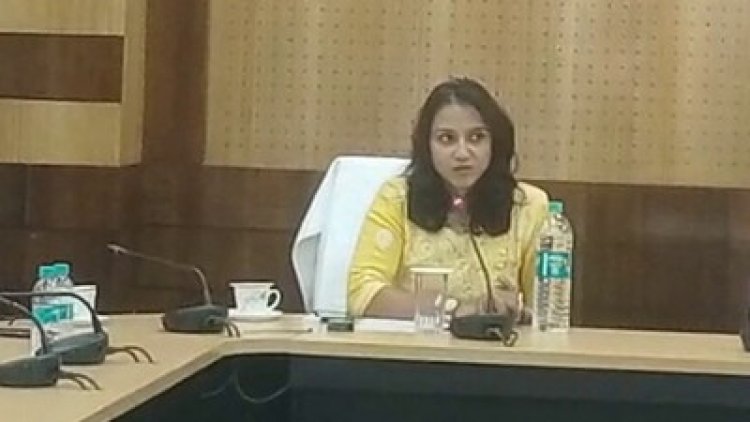 କାର୍ଯ୍ୟରେ ଯୋଗ ଦେଲେ ଝାରସୁଗୁଡା ଜିଲ୍ଲାର ନୂଆ ଜିଲ୍ଲାପାଳ