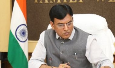 Dr. Mandaviya reviews ‘Food Street Project’ to develop 100 Healthy and Hygienic Food Streets