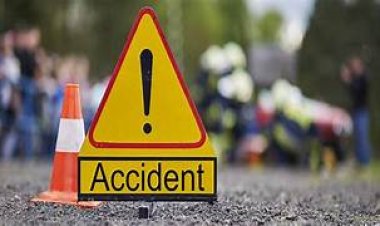 ସ୍କୁଟିକୁ ଧକ୍କା ଦେଲା ଟ୍ରକ, ଚାଲିଗଲା ମା’ ଝିଅଙ୍କ ଜୀବନ