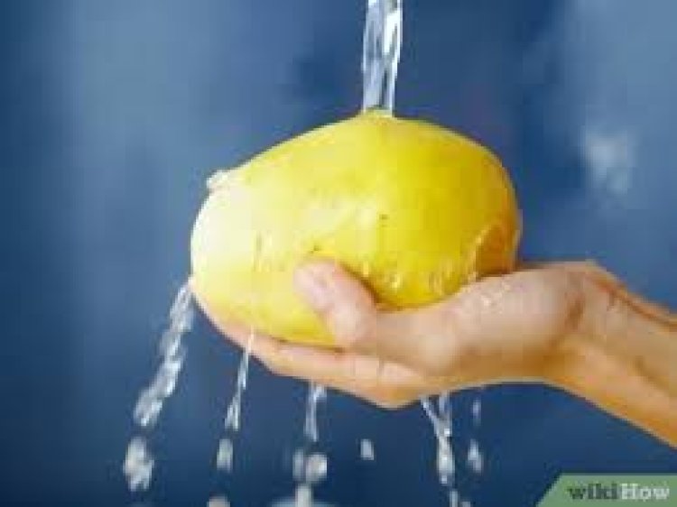 ସାବଧାନ ଆମ୍ବ ଖାଇବା ପରେ କରୁଛନ୍ତି କି ଏମିତି ଭୁଲ ?