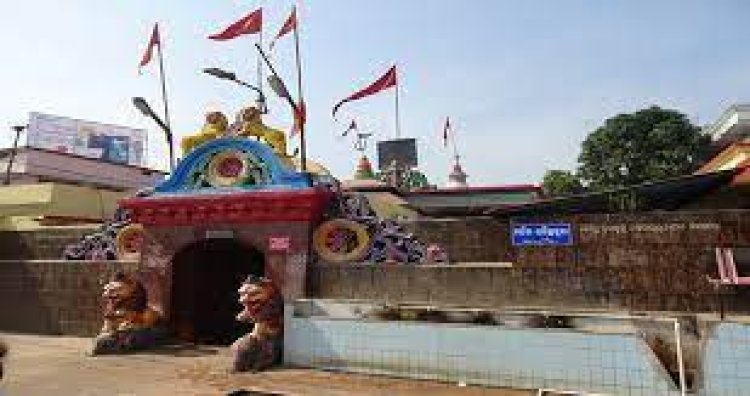 ଚଣ୍ଡୀ ମନ୍ଦିର ପରିସରରେ ନମାଜ ପଢ଼ି ଜଣେ ଗିରଫ