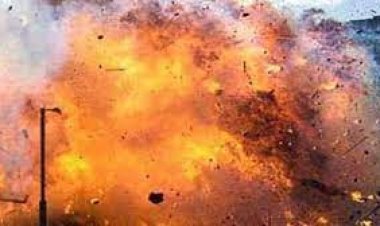 ଠିକା କାମକୁ କେନ୍ଦ୍ରକରି ବୋମା ମାଡ