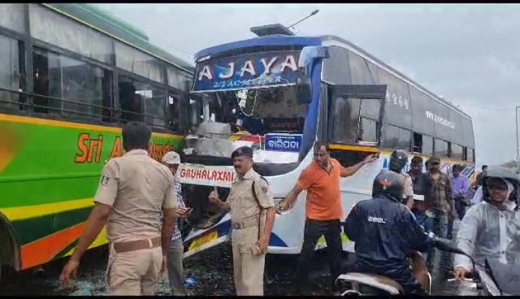16 hurt as two buses collide head-on in Balasore