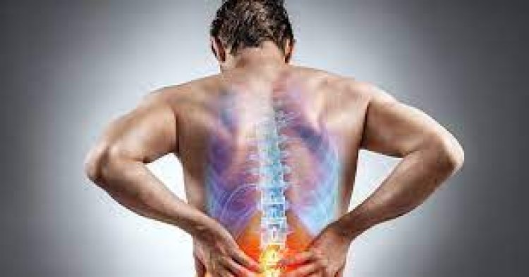 କାହିଁକି ହୋଇଥାଏ ପିଠି ଯନ୍ତ୍ରଣା ? କେମିତି କରିବେ ଏହାର ଉପଚାର ?