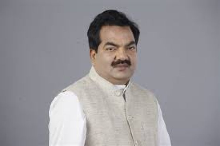 ୫-ଟି ସଚିବଙ୍କୁ ଯେଉଁମାନେ ଟାର୍ଗେଟ କରୁଛନ୍ତି, ସେମାନେ ନିଜ ସ୍ୱାର୍ଥକୁ ଦେଖୁଛନ୍ତି: ଉମାକାନ୍ତ ସାମନ୍ତରାୟ