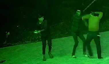 ରାଜଧାନୀ ପାଲଟି ଗଲାଣି କି ଅପରାଧୀଙ୍କ ଚରାଭୂଇଁ ? ଗତ ରାତିରେ ପୁରୀ ବାଇପାସ୍ ରୋଡ୍‌ରେ ଥିବା ଏକ ଅଟୋ ସୋରୁମ୍‌ରେ ପୁଣି K1 ସିକ୍ୟୁରିଟି ଗାର୍ଡଙ୍କୁ ହାଣିଛନ୍ତି ଦୁବୃର୍ତ୍ତ।