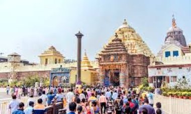 ବଡ଼ଦାଣ୍ଡରେ ପର୍ୟ୍ୟଟକଙ୍କ ଭିଡ଼