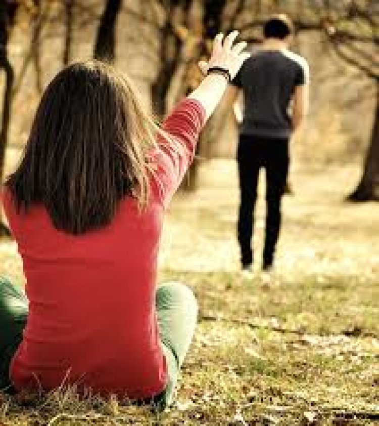 ନାଁର ପ୍ରଥମ ଅକ୍ଷର କହି ଦିଏ ଜଣେ କେତେ ରୋମାଣ୍ଟିକ୍‌