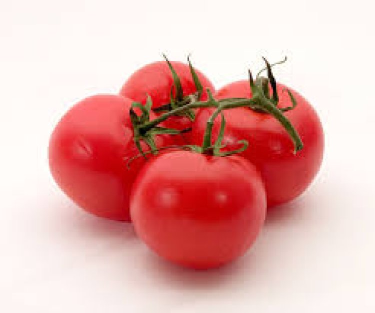 ସ୍କିନ୍‌ ଗ୍ଲୋ କରିବ ଟମାଟୋ 