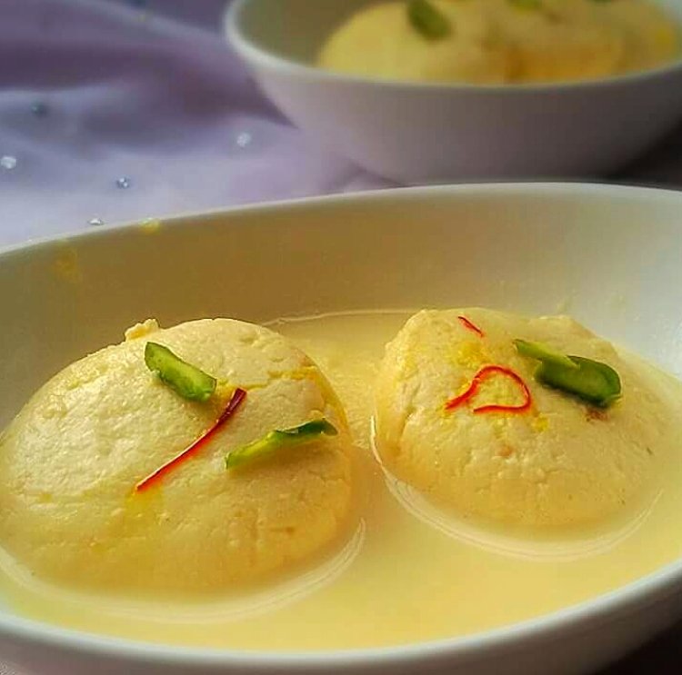 ବିଶ୍ୱର ଶ୍ରେଷ୍ଠ ୧୦ ମିଠା ମଧ୍ୟରେ ରସ ମଲାଇ 