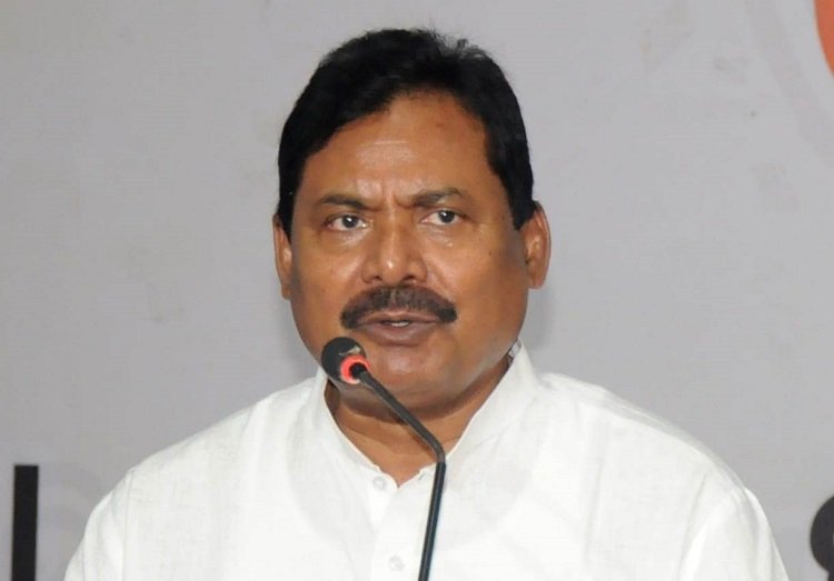 ସରକାର ଗଢିବାକୁ ଚେଷ୍ଟା କରିଥିଲୁ କିନ୍ତୁ ତାହା ହୋଇପାରିଲାନି । ଯାହା ଭୁଲଭଟକା ହୋଇଛି ତାହା ମୋ ମୁଣ୍ଡକୁ ନେଉଛି : ଶରତ ପଟ୍ଟନାୟକ ।