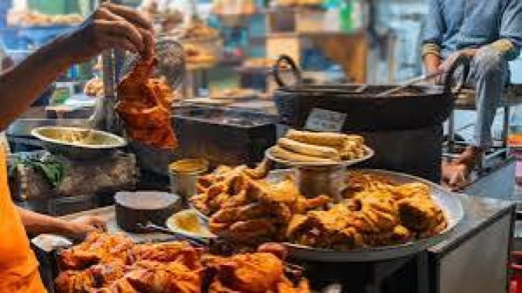 ବର୍ଷା ଋତୁରେ ଏହିସବୁ ଖାଦ୍ୟ ପ୍ରତି ସାବଧାନ