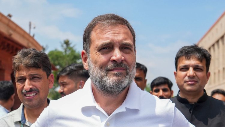 "Rahul Gandhi Takes Aim at Narendra Modi in J&K, Declares Him 'Psychologically Defeated'"