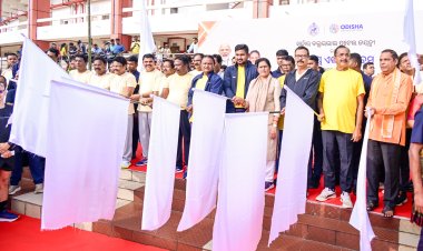 ରାଷ୍ଟ୍ରୀୟ ଏକତା ଦିବସ ଅବସରରେ କଳିଙ୍ଗ ଷ୍ଟାଡିୟମରେ ‘ଏକତା ଦୌଡ’ର(Run For Unity) ଫ୍ଲାଗ୍ ଅଫ କଲେ ମୁଖ୍ୟମନ୍ତ୍ରୀ