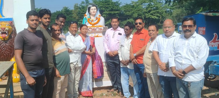 ଶକ୍ତି ନଗର କଂଗ୍ରେସ କାର୍ଯ୍ୟାଳୟରେ ଇନ୍ଦିରା ଗାନ୍ଧୀ ଙ୍କ  ତିରୋଧାନ ଦିବସ ପାଳନ ।